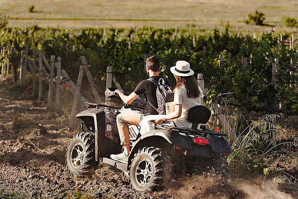 Прокат квадроциклов. Подарочные сертификаты Ultra Подарки Севастополь. Купить оригинальный подарок или подарочный сертификат на Прокат квадроциклов. Сервис UltraPodarki.ru Севастополь 8 800 505 95 30. 