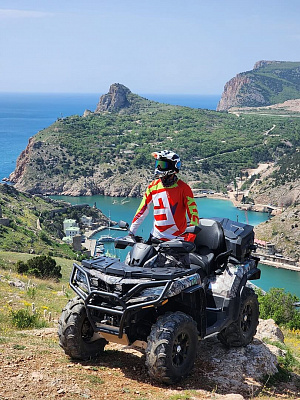 Прокат квадроциклов. Подарочные сертификаты Ultra Подарки Севастополь. Купить оригинальный подарок или подарочный сертификат на Прокат квадроциклов. Сервис UltraPodarki.ru Севастополь 8 800 505 95 30. 